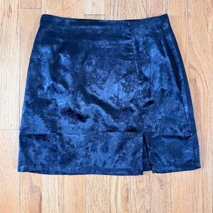 Lyaner Black Satin Floral Mini Skirt Women’s S Goth Dark Fairy